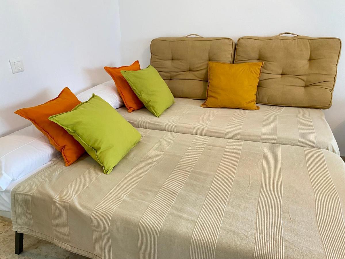 베날마데나코스타 Studio With Access To The Garden. Open Pool. Beach Very Close. Wifi & Netflix Free 아파트 외부 사진